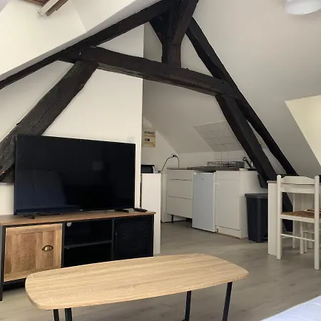Apartment Le Sublime Urbain IV En Plein Coeur De Troyes *